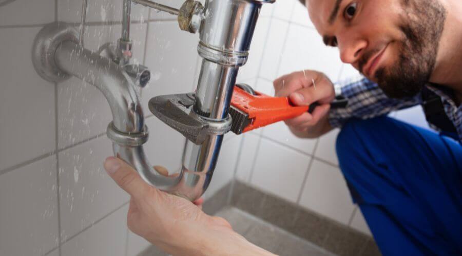 Local annual plumbing maintenance in Center, MO